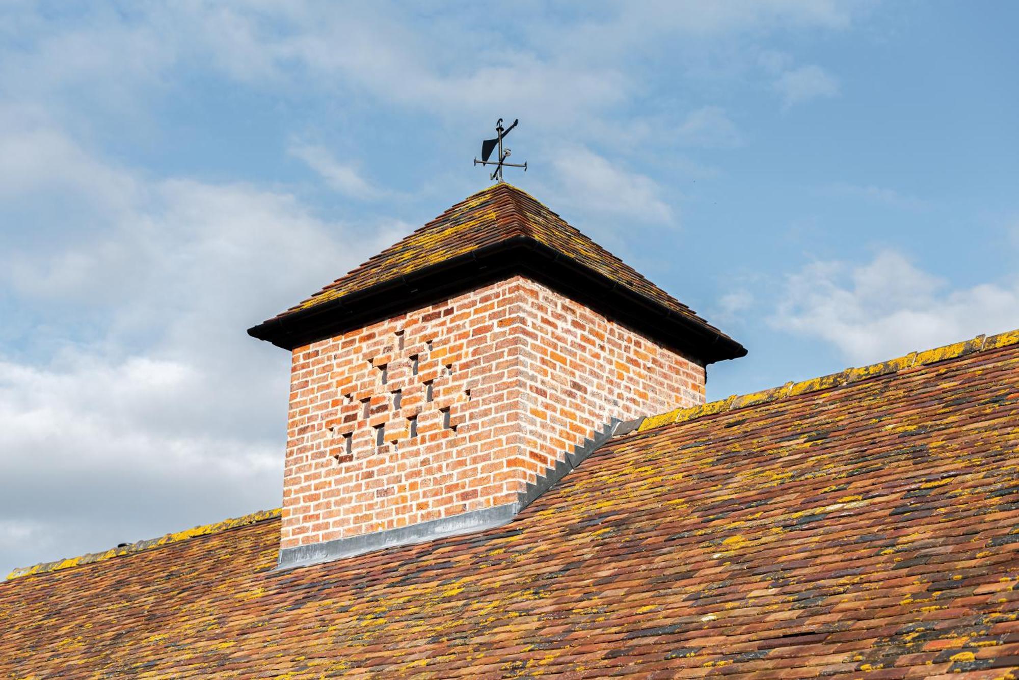 Pigeon House - Unique Barn With Private Garden, Hot Tub And Wood Burner Villa Shrewsbury Exterior photo